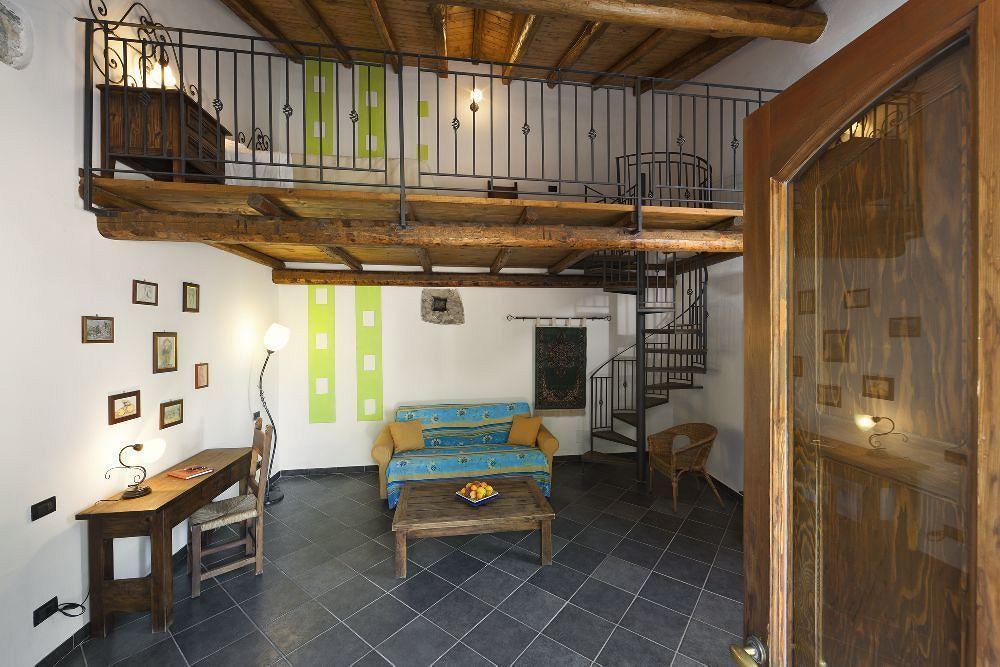 Agriturismo Terrenia Villa Trappitello Bagian luar foto